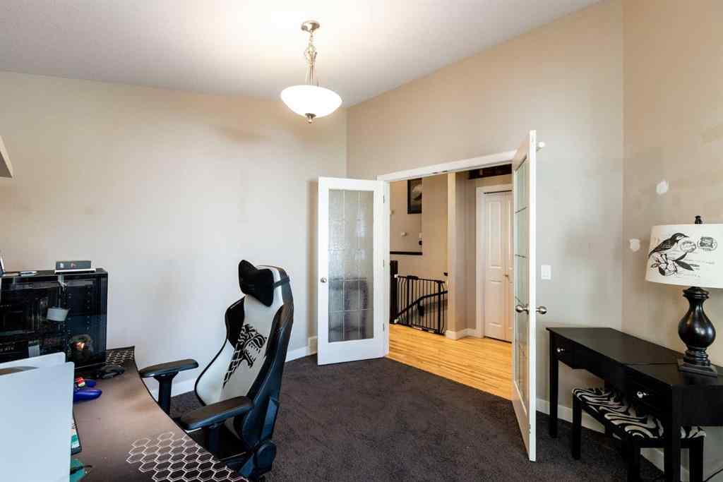 MLS® A2258139 - 5224 48 Street Close  in Madison Park Innisfail, Residential