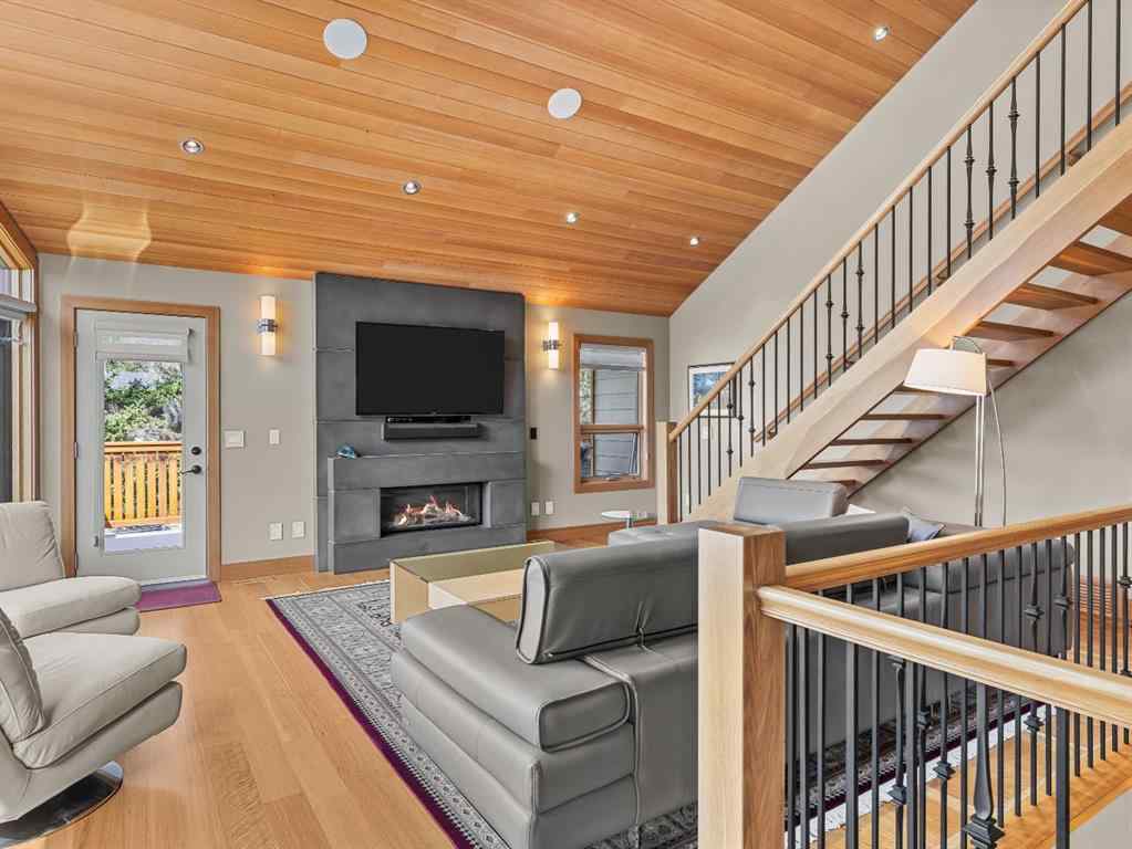 MLS® A2258143 - 514 5th Avenue  in South Canmore Canmore, Residential