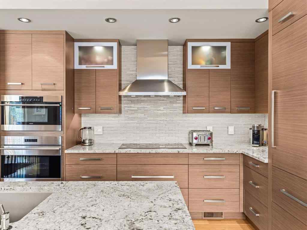 MLS® A2258143 - 514 5th Avenue  in South Canmore Canmore, Residential