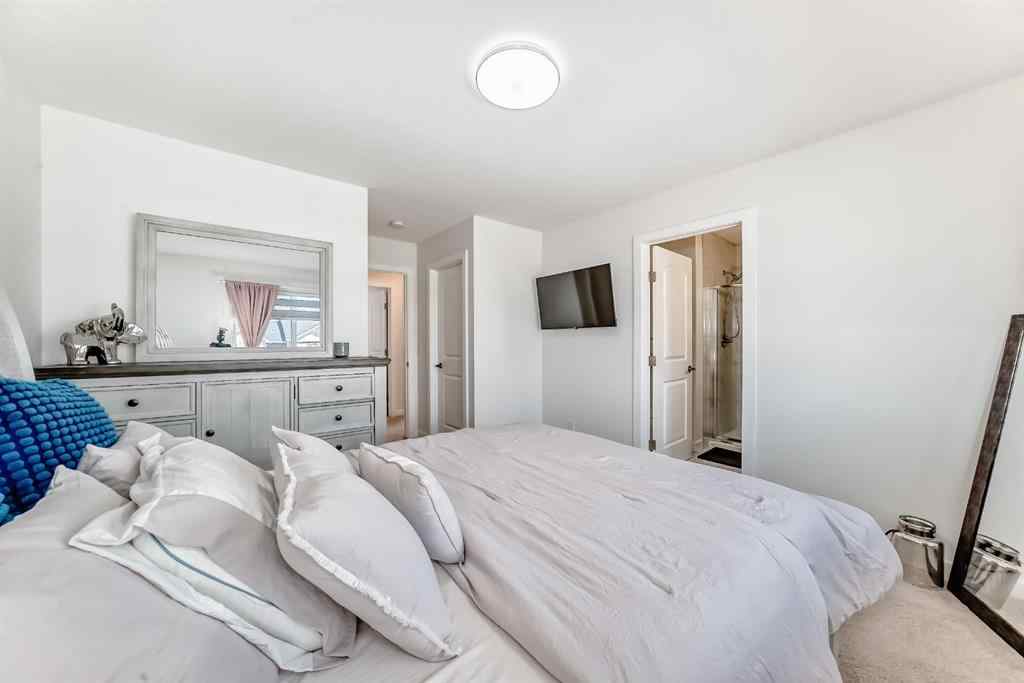 MLS® A2258144 - 325 Waterford Boulevard  in Waterford Chestermere, Residential