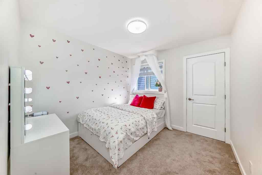 MLS® A2258144 - 325 Waterford Boulevard  in Waterford Chestermere, Residential