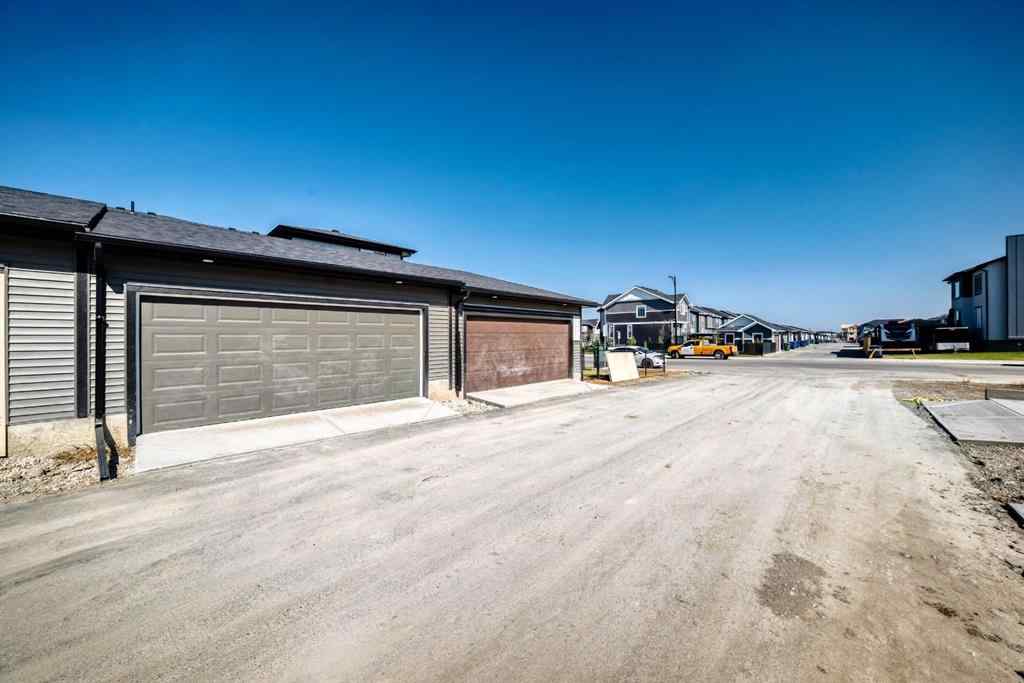 MLS® A2258144 - 325 Waterford Boulevard  in Waterford Chestermere, Residential