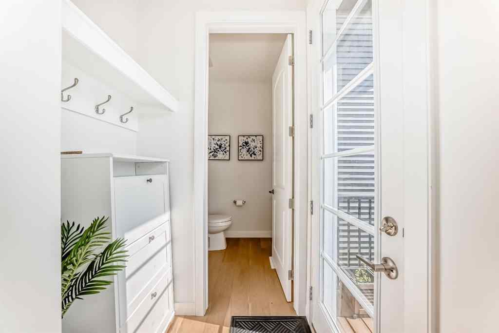 MLS® A2258144 - 325 Waterford Boulevard  in Waterford Chestermere, Residential