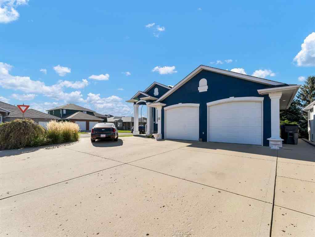 MLS® A2258147 - 2 Vintage Meadows Court SE in Southview-Park Meadows Medicine Hat, Residential