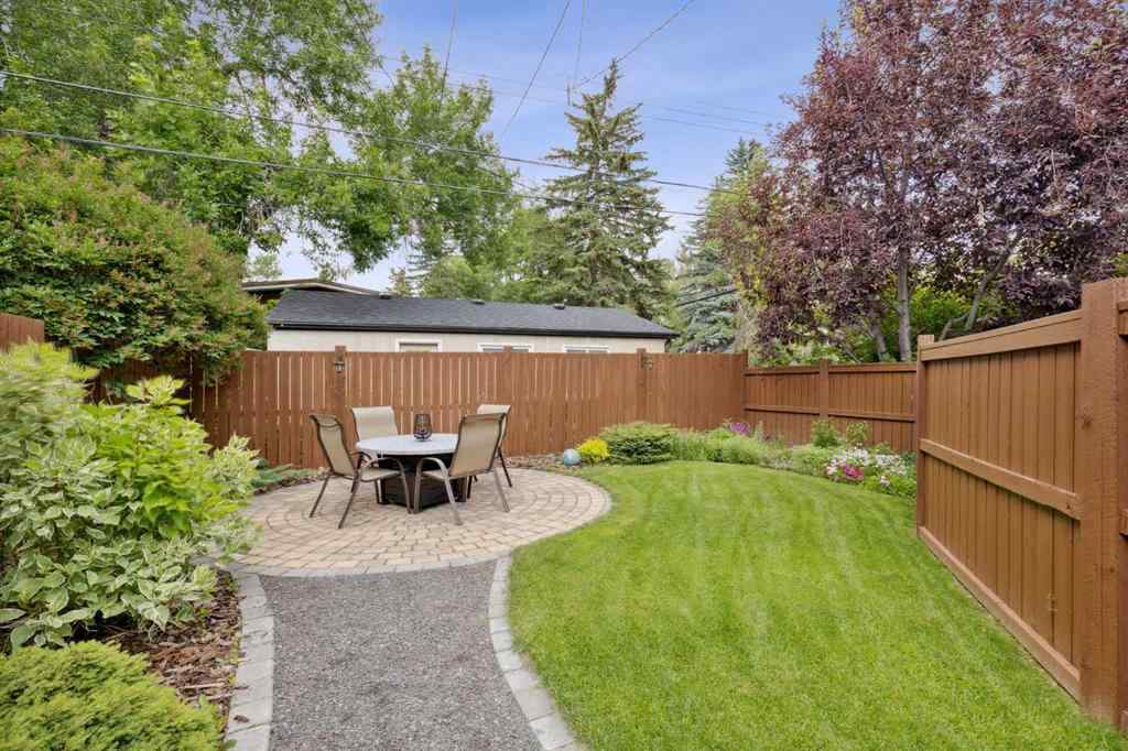 MLS® A2258152 - 2605 4 Street NE in Winston Heights/Mountview Calgary, Residential