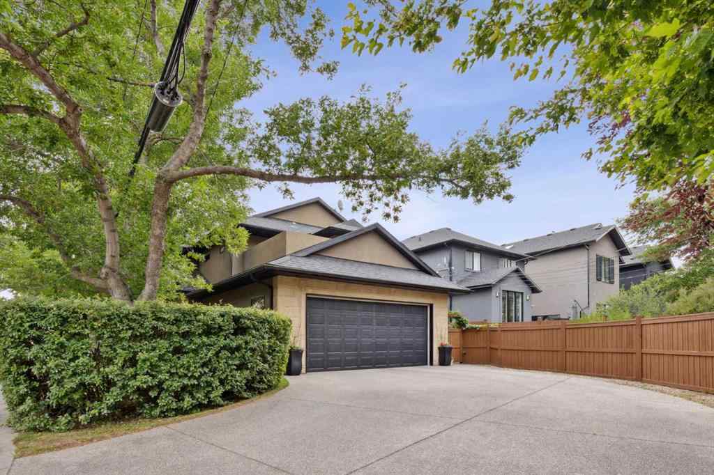 MLS® A2258152 - 2605 4 Street NE in Winston Heights/Mountview Calgary, Residential