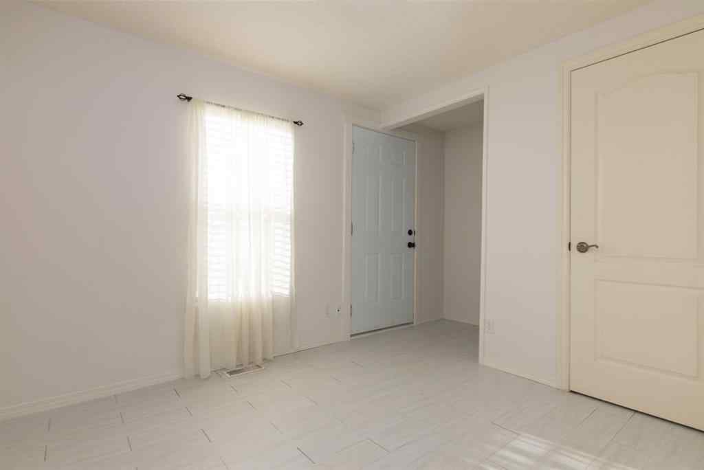 MLS® A2258157 - 4115 Twp Rd 40-0   in NONE Rural Lacombe County, Mobile