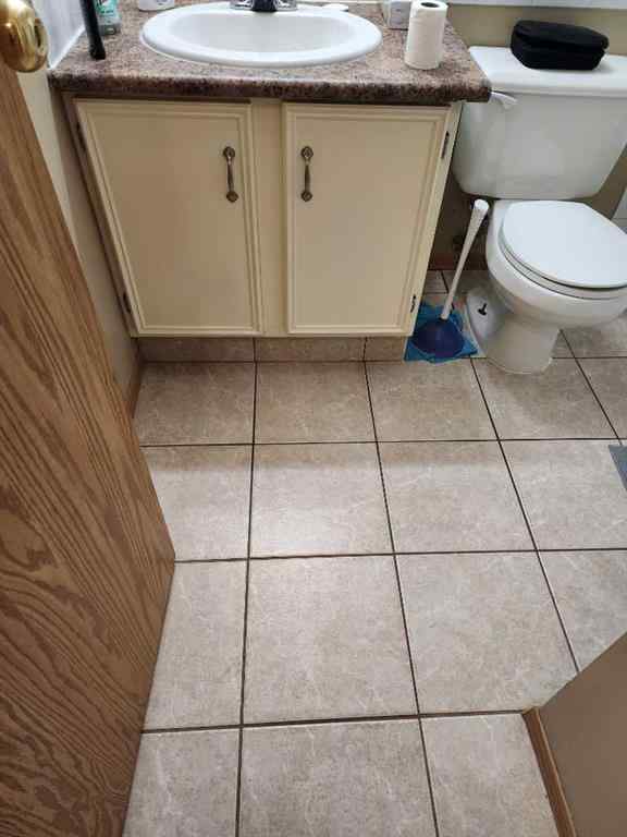 MLS® A2258158 - Unit #103 5812 61 Street  in Riverside Meadows Red Deer, Residential