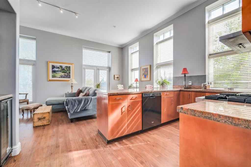 MLS® A2258160 - Unit #202 3650 2 Street SW in Parkhill Calgary, Residential