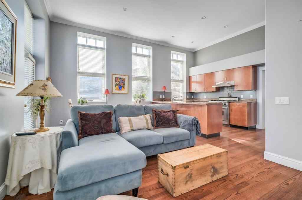 MLS® A2258160 - Unit #202 3650 2 Street SW in Parkhill Calgary, Residential