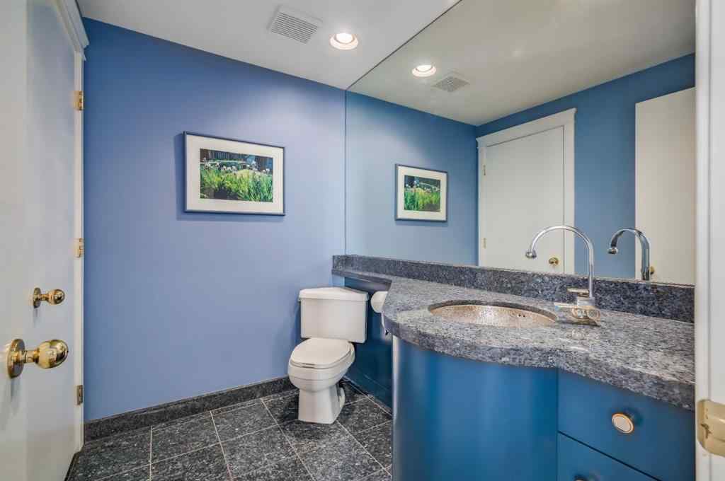 MLS® A2258160 - Unit #202 3650 2 Street SW in Parkhill Calgary, Residential
