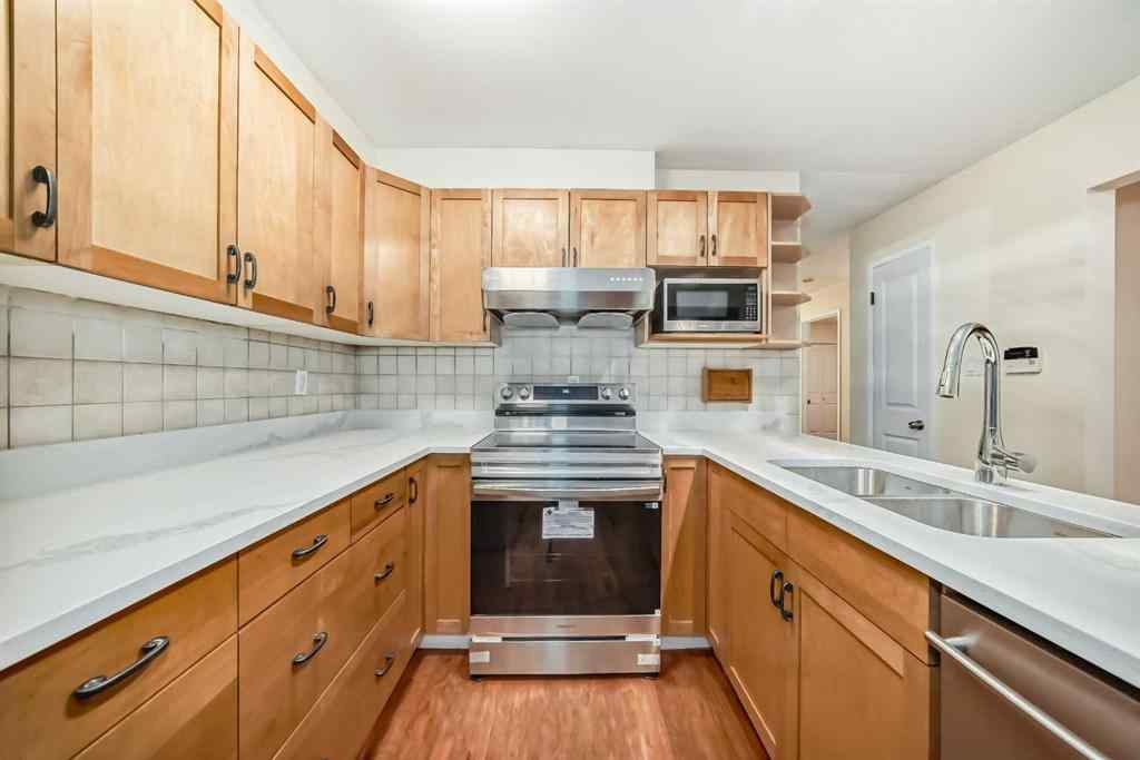 MLS® A2258161 - 5531 Dalhart Hill NW in Dalhousie Calgary, Residential