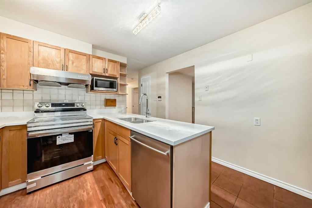 MLS® A2258161 - 5531 Dalhart Hill NW in Dalhousie Calgary, Residential