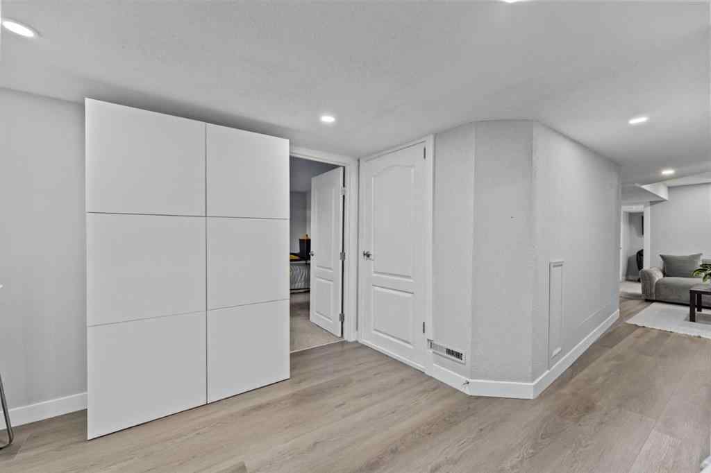 MLS® A2258162 - 12 Cedargrove Road SW in Cedarbrae Calgary, Residential