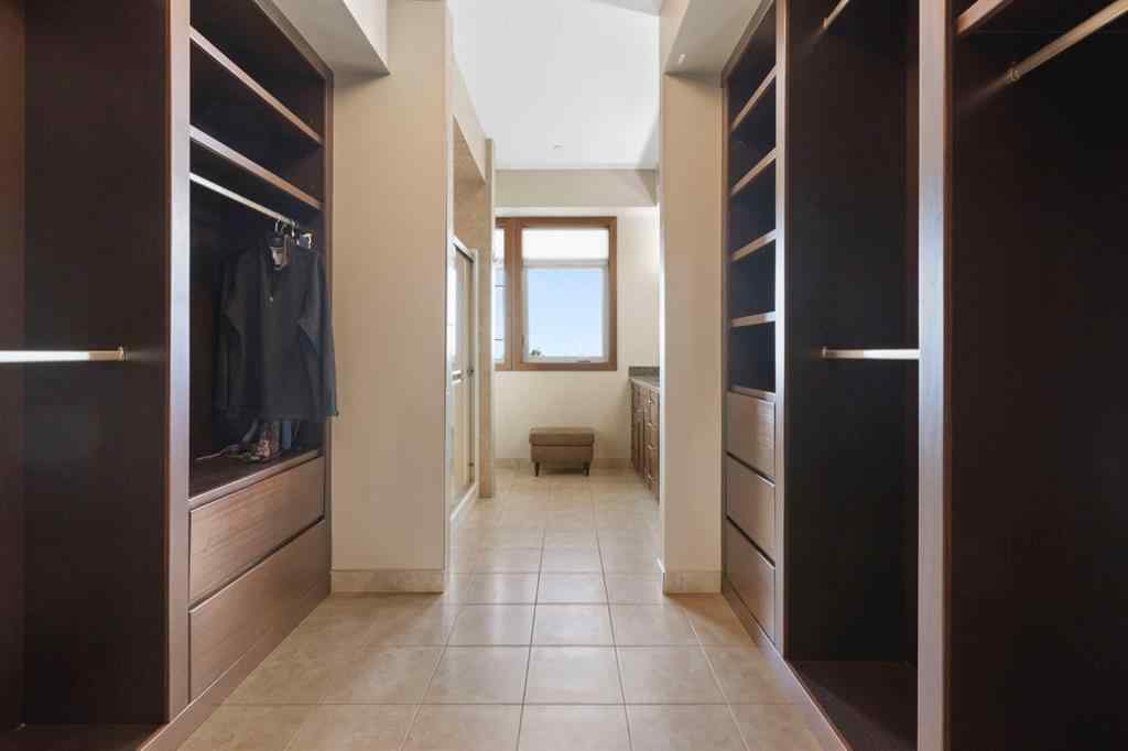 MLS® A2258163 - Unit #301 4440 14 Street NW in North Haven Calgary, Residential