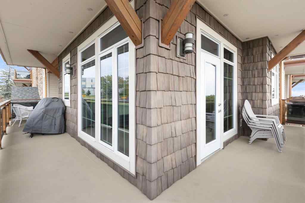 MLS® A2258163 - Unit #301 4440 14 Street NW in North Haven Calgary, Residential