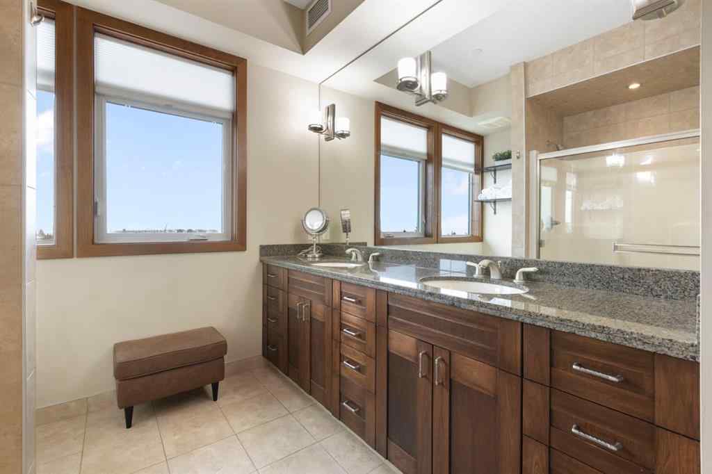MLS® A2258163 - Unit #301 4440 14 Street NW in North Haven Calgary, Residential