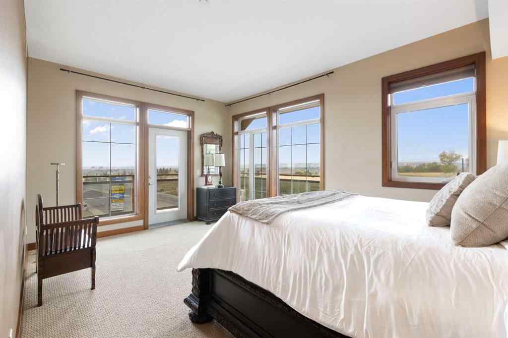 MLS® A2258163 - Unit #301 4440 14 Street NW in North Haven Calgary, Residential