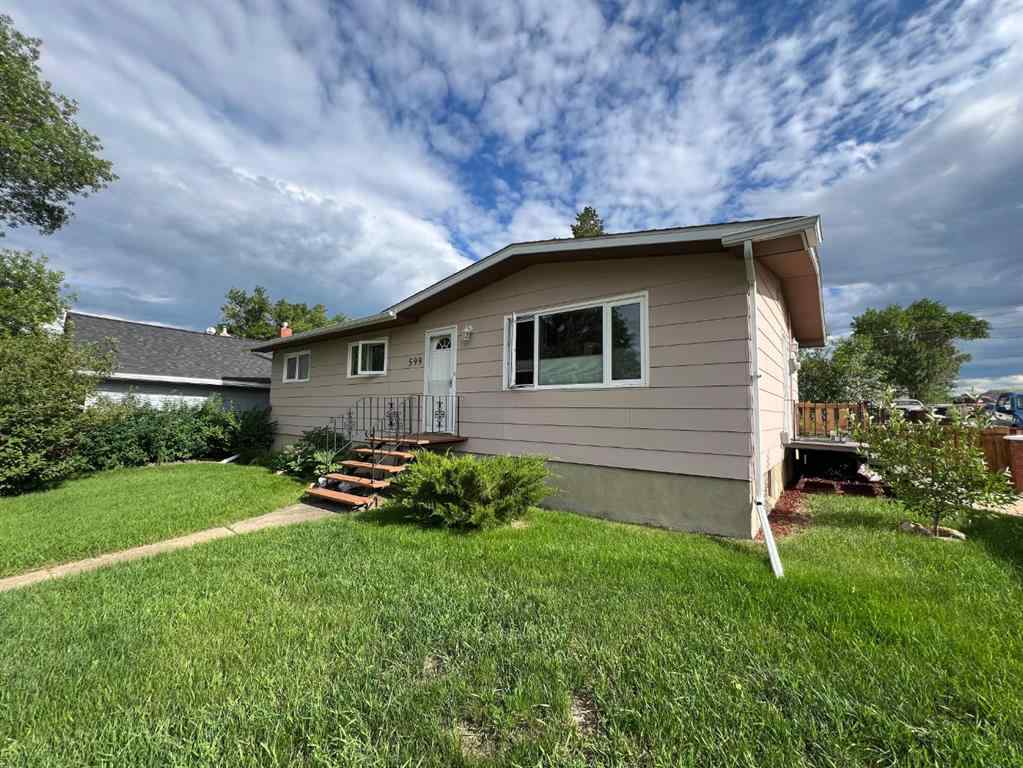 MLS® A2258164 - 599 3 Avenue W in Downtown Drumheller, Residential