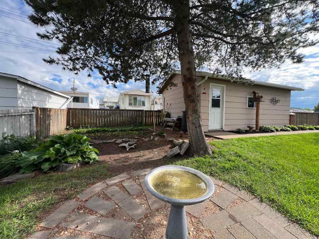 MLS® A2258164 - 599 3 Avenue W in Downtown Drumheller, Residential