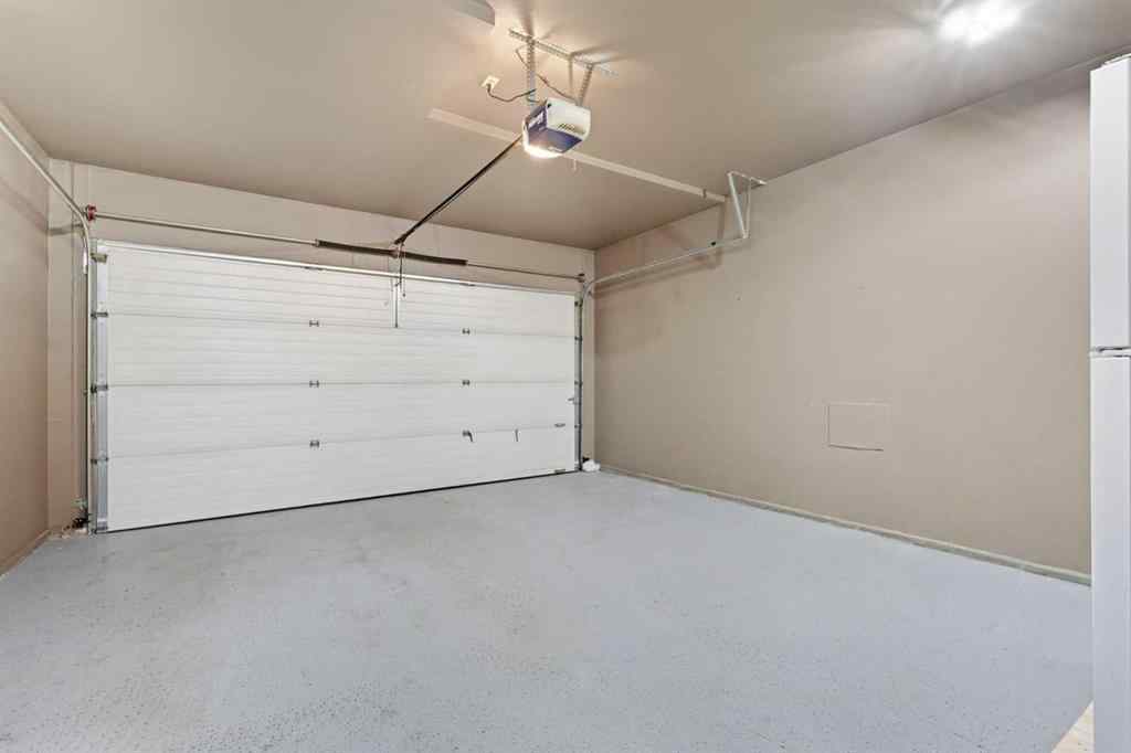 MLS® A2258165 - 129 Luxstone Green SW in Luxstone Airdrie, Residential