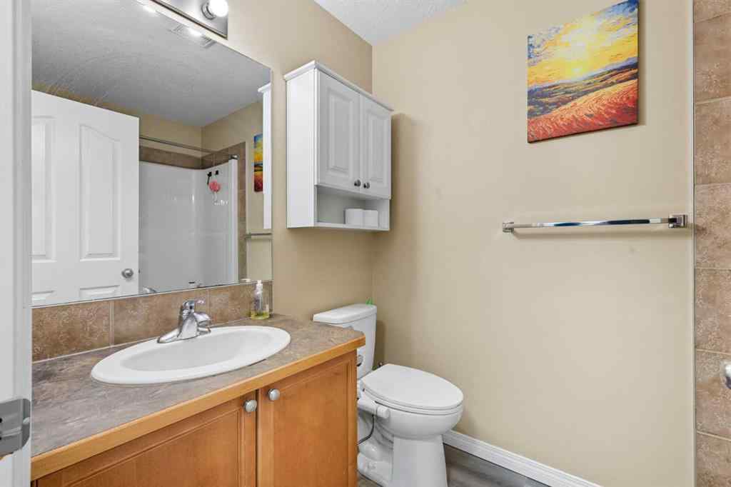 MLS® A2258165 - 129 Luxstone Green SW in Luxstone Airdrie, Residential