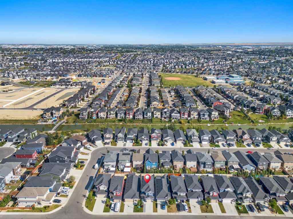 MLS® A2258167 - 464 Bayview Way SW in Bayview Airdrie, Residential