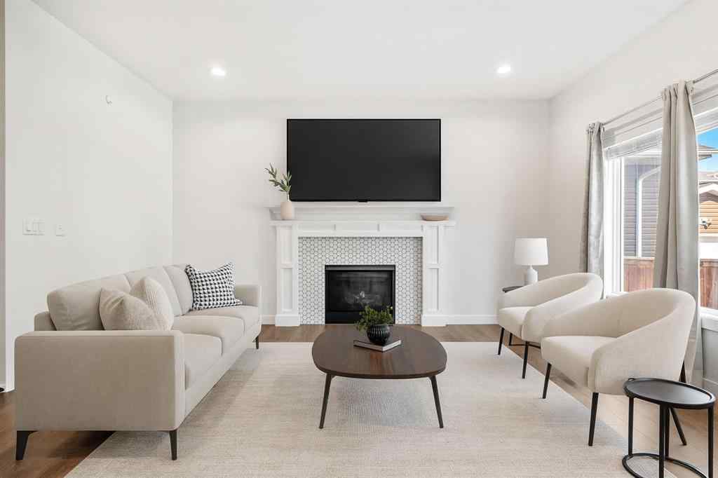 MLS® A2258167 - 464 Bayview Way SW in Bayview Airdrie, Residential
