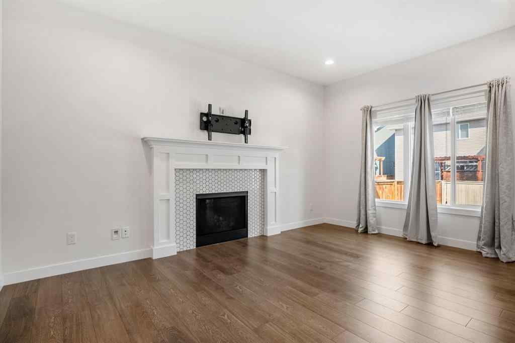 MLS® A2258167 - 464 Bayview Way SW in Bayview Airdrie, Residential