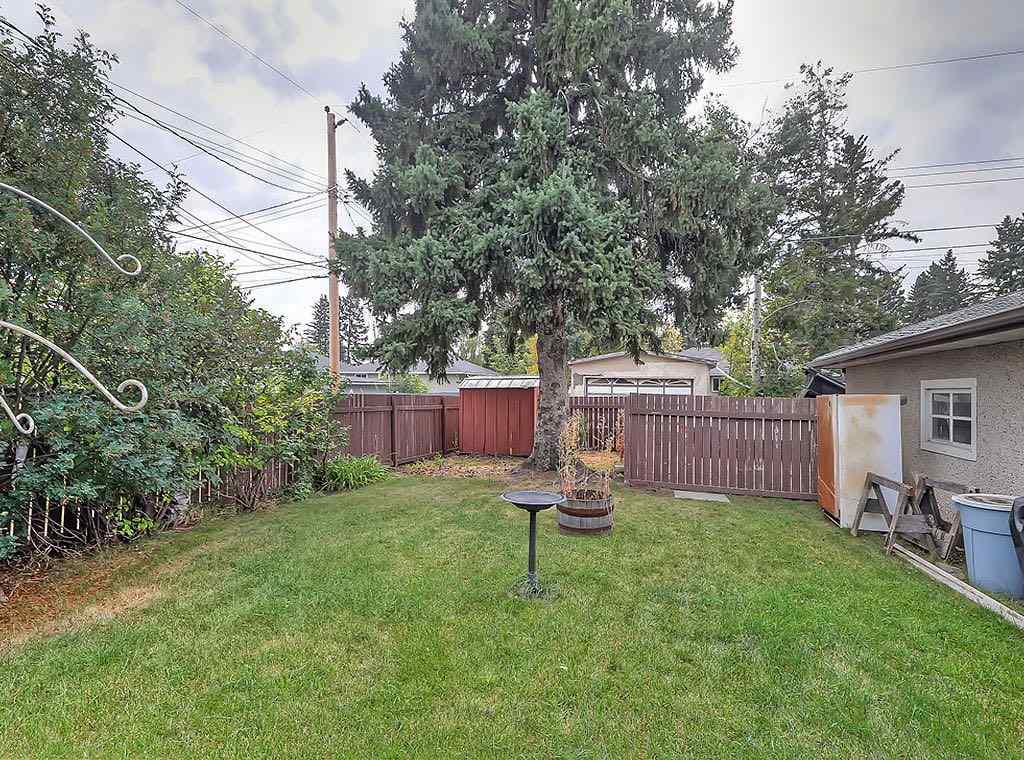MLS® A2258169 - 4521 Fordham Crescent SE in Forest Heights Calgary, Residential