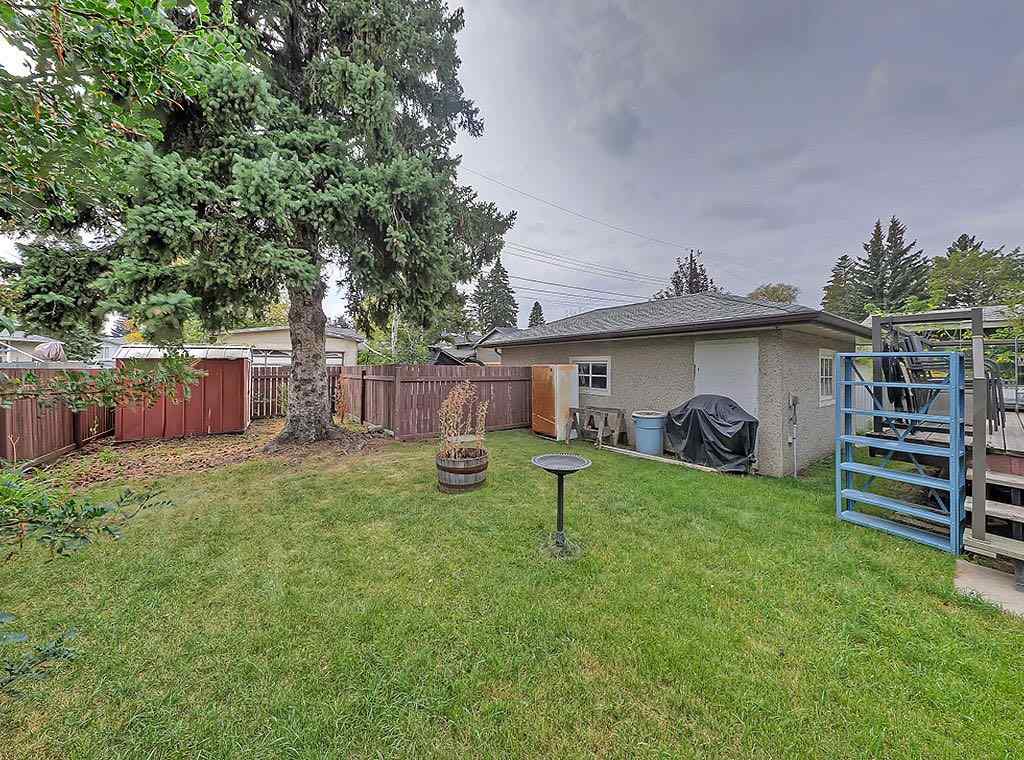 MLS® A2258169 - 4521 Fordham Crescent SE in Forest Heights Calgary, Residential