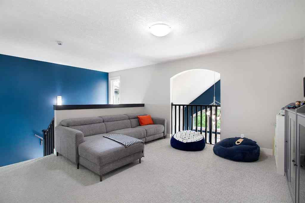 MLS® A2258172 - 216 Mahogany Bay SE in Mahogany Calgary, Residential