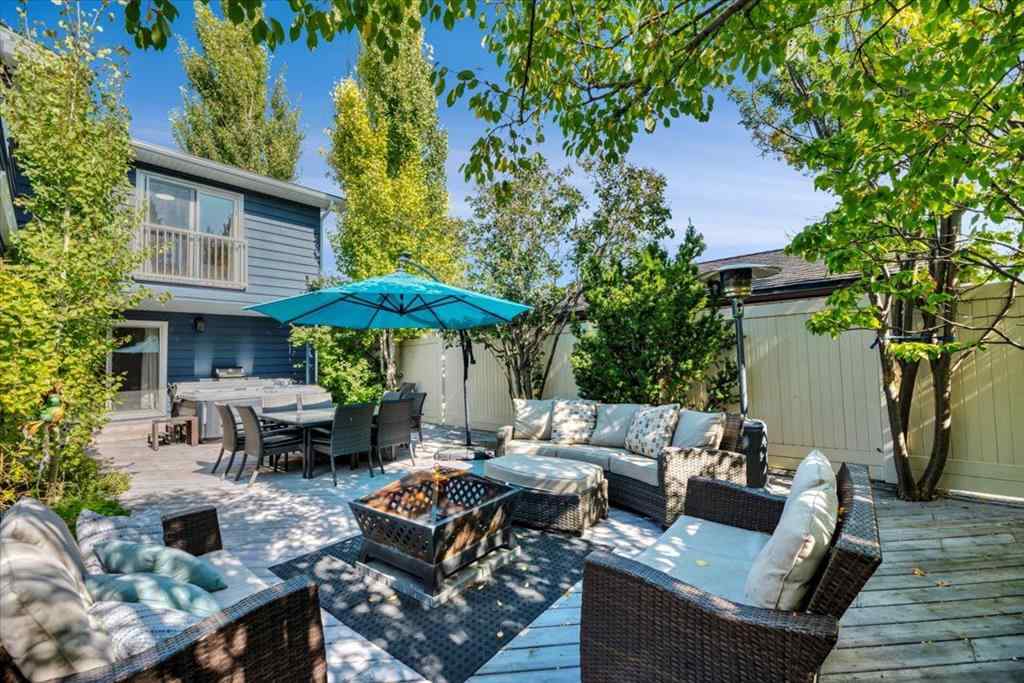 MLS® A2258174 - 15 Brazeau Crescent SW in Braeside Calgary, Residential