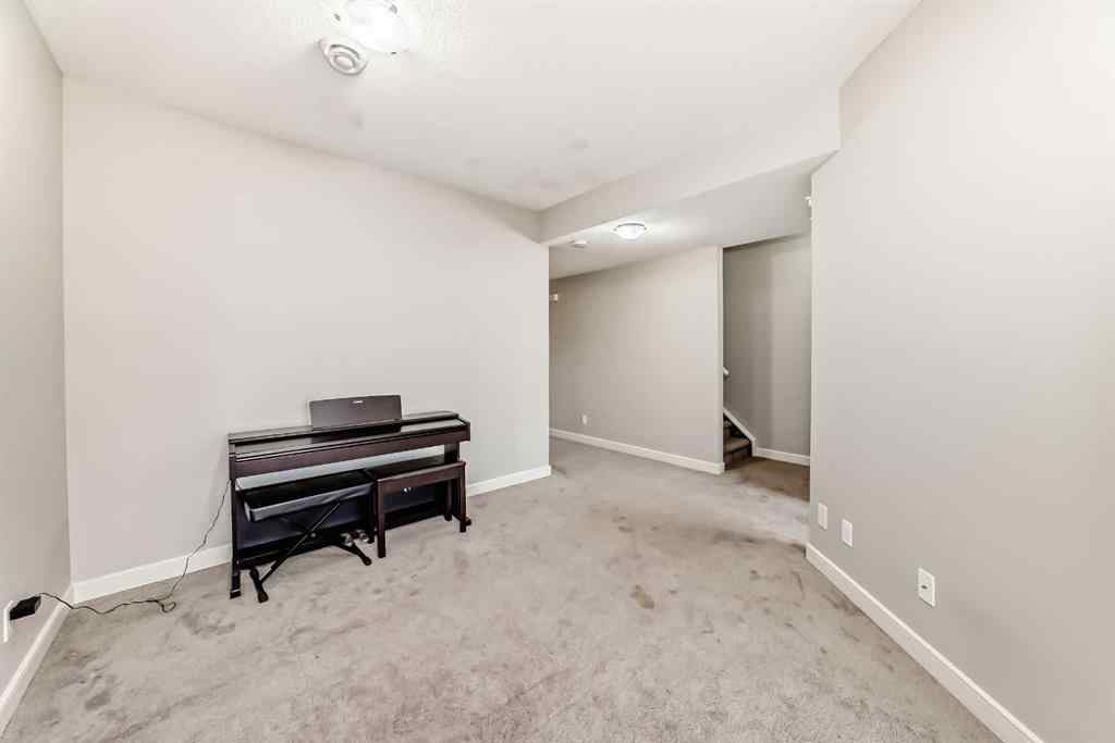 MLS® A2258178 - 15 Evanscrest Way  in Evanston Calgary, Residential