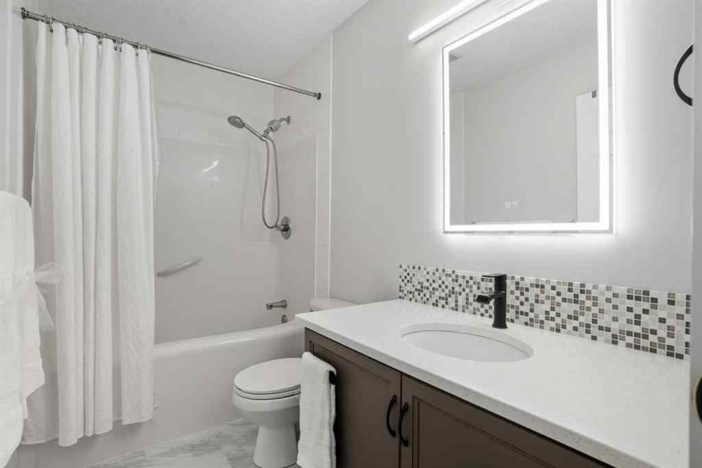 MLS® A2258185 - 270 Everoak Drive SW in Evergreen Calgary, Residential