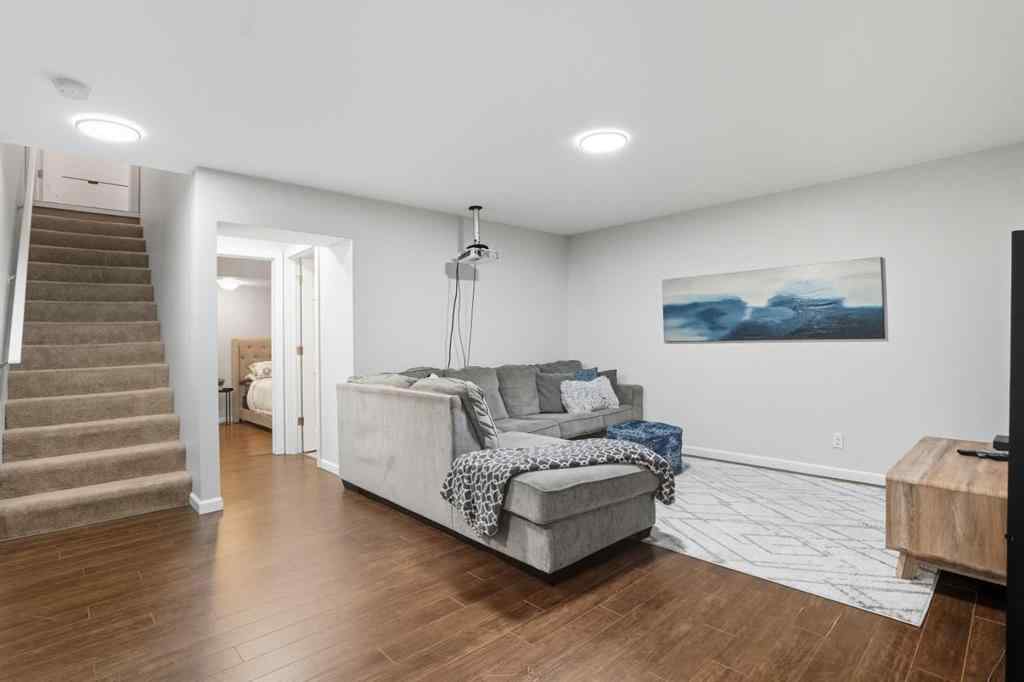 MLS® A2258185 - 270 Everoak Drive SW in Evergreen Calgary, Residential
