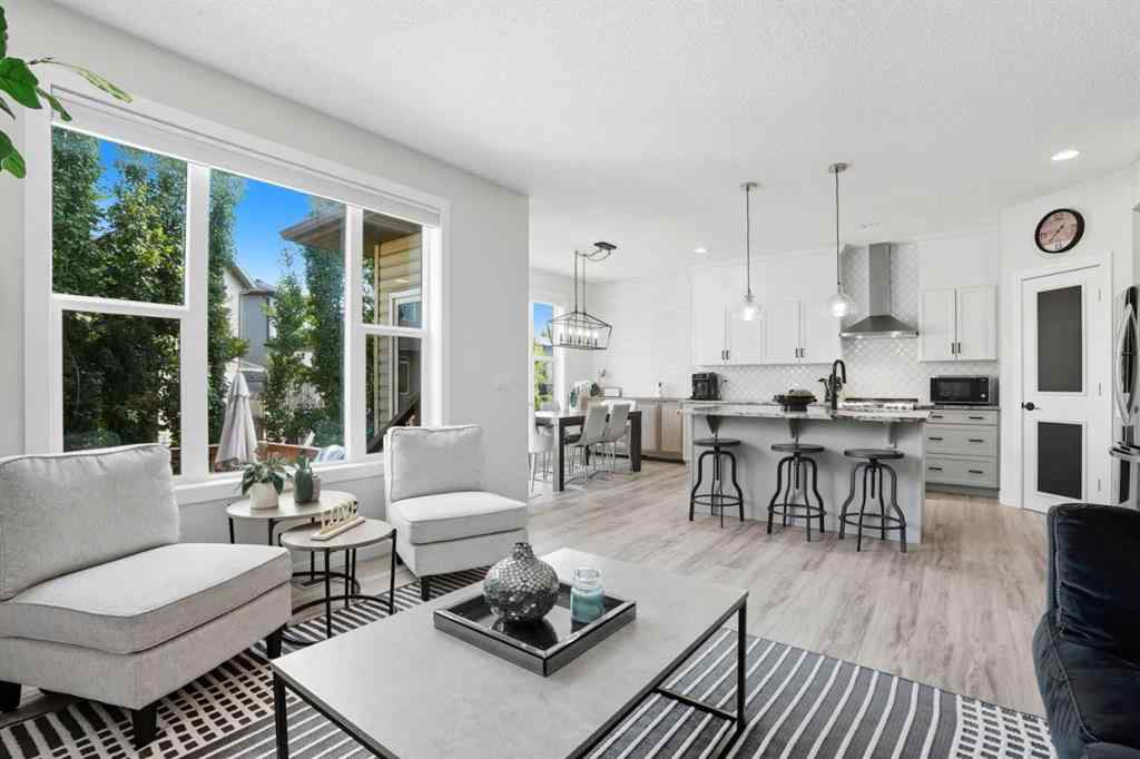 MLS® A2258185 - 270 Everoak Drive SW in Evergreen Calgary, Residential