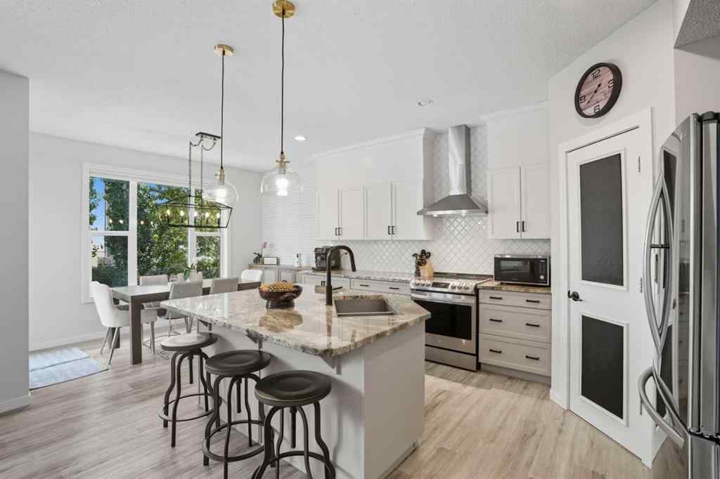 MLS® A2258185 - 270 Everoak Drive SW in Evergreen Calgary, Residential