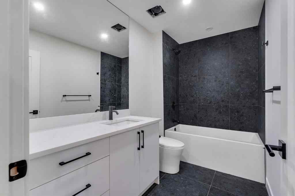 MLS® A2258186 - 506 28 Avenue NW in Mount Pleasant Calgary, Residential