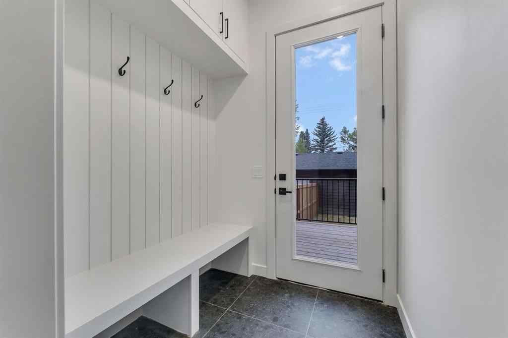 MLS® A2258186 - 506 28 Avenue NW in Mount Pleasant Calgary, Residential