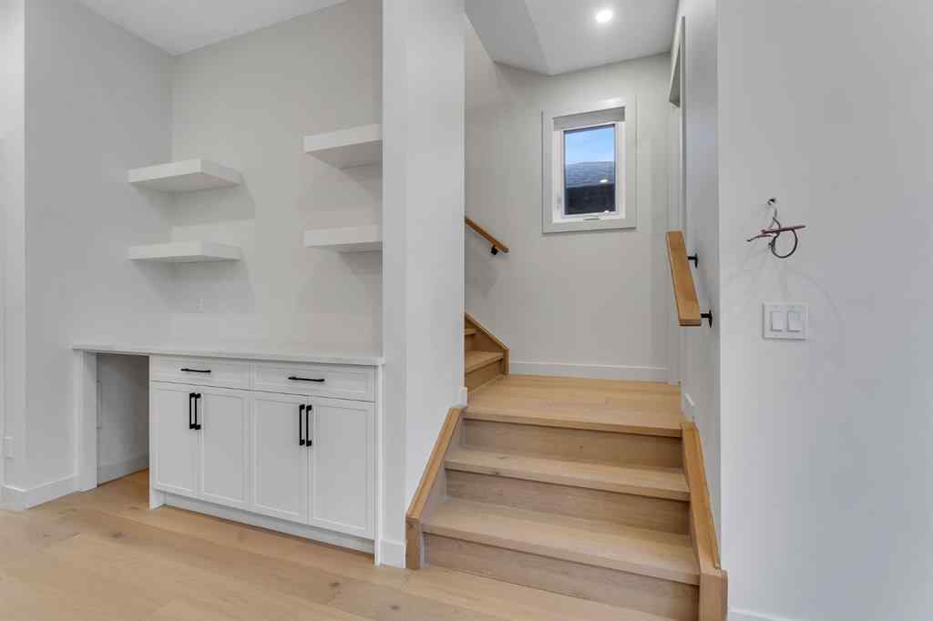 MLS® A2258186 - 506 28 Avenue NW in Mount Pleasant Calgary, Residential