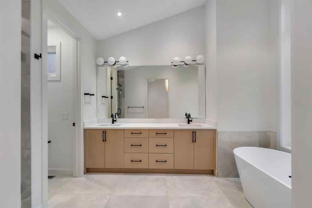MLS® A2258186 - 506 28 Avenue NW in Mount Pleasant Calgary, Residential