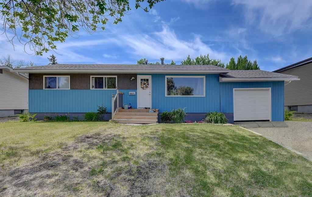 MLS® A2258192 - 9825 91 Avenue  in Highland Park Grande Prairie, Residential