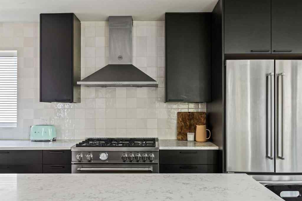 MLS® A2258193 - 1830 28 Avenue SW in South Calgary Calgary, Residential