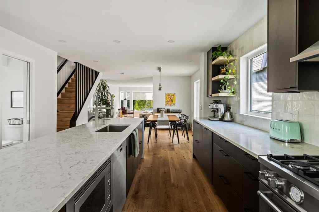 MLS® A2258193 - 1830 28 Avenue SW in South Calgary Calgary, Residential