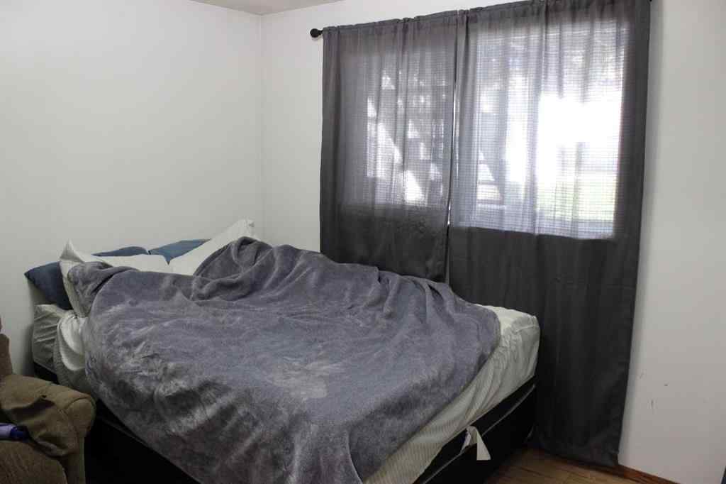 MLS® A2258198 - 428 & 430 3 Street W in West End Brooks, Multi-Family