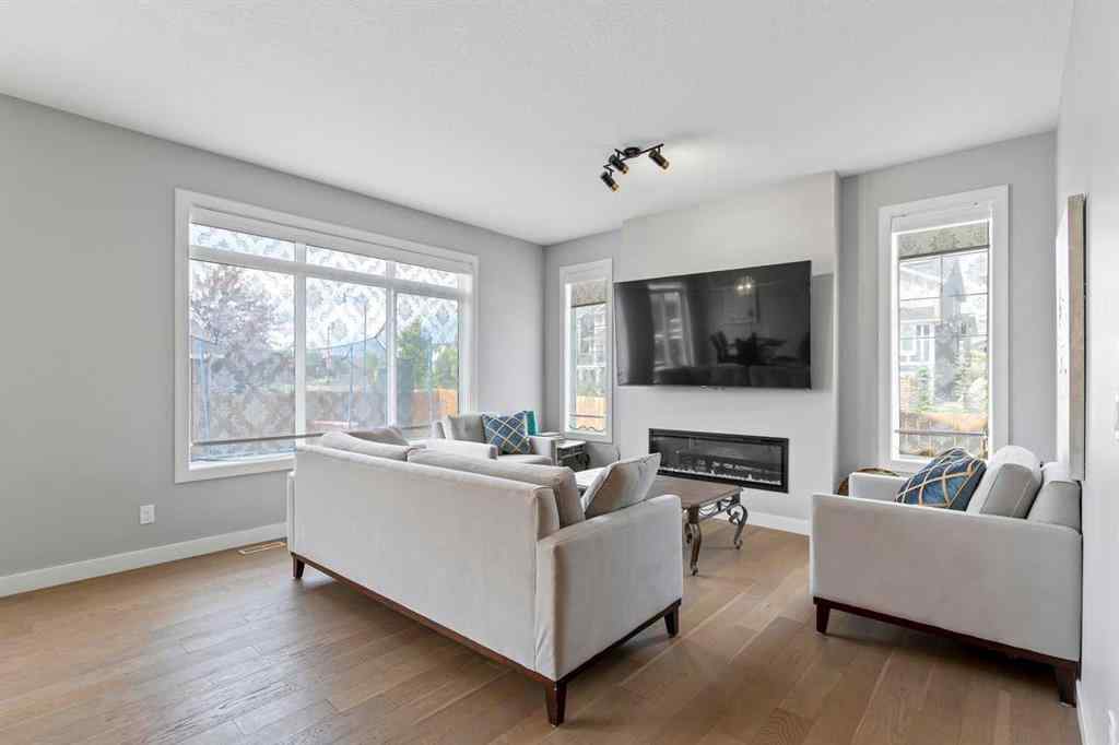 MLS® A2258203 - 79 Sunrise Way  in Sunset Ridge Cochrane, Residential