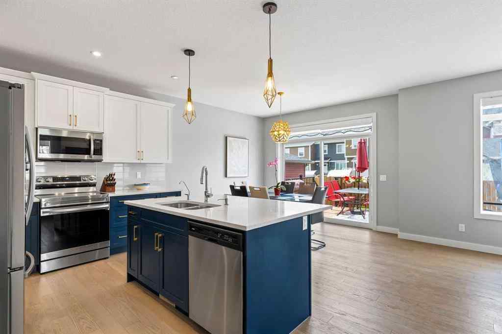 MLS® A2258203 - 79 Sunrise Way  in Sunset Ridge Cochrane, Residential