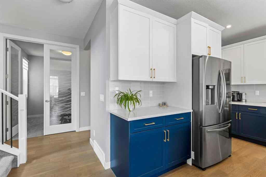 MLS® A2258203 - 79 Sunrise Way  in Sunset Ridge Cochrane, Residential