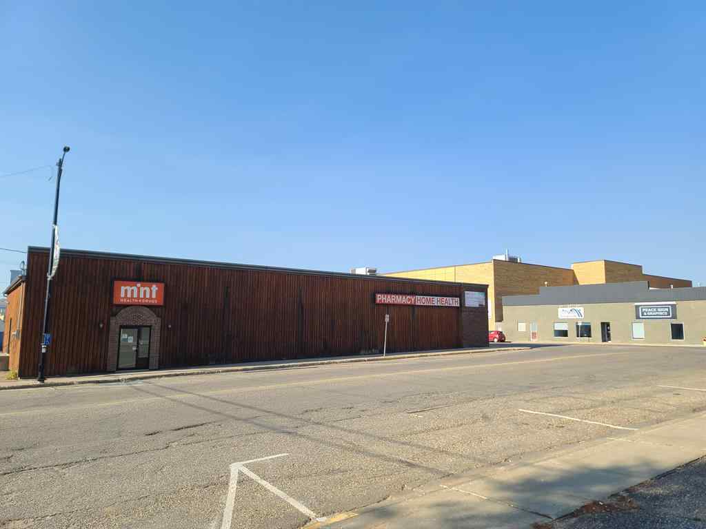 MLS® A2258206 - 10013 100 Avenue   in Downtown Peace River, Commercial